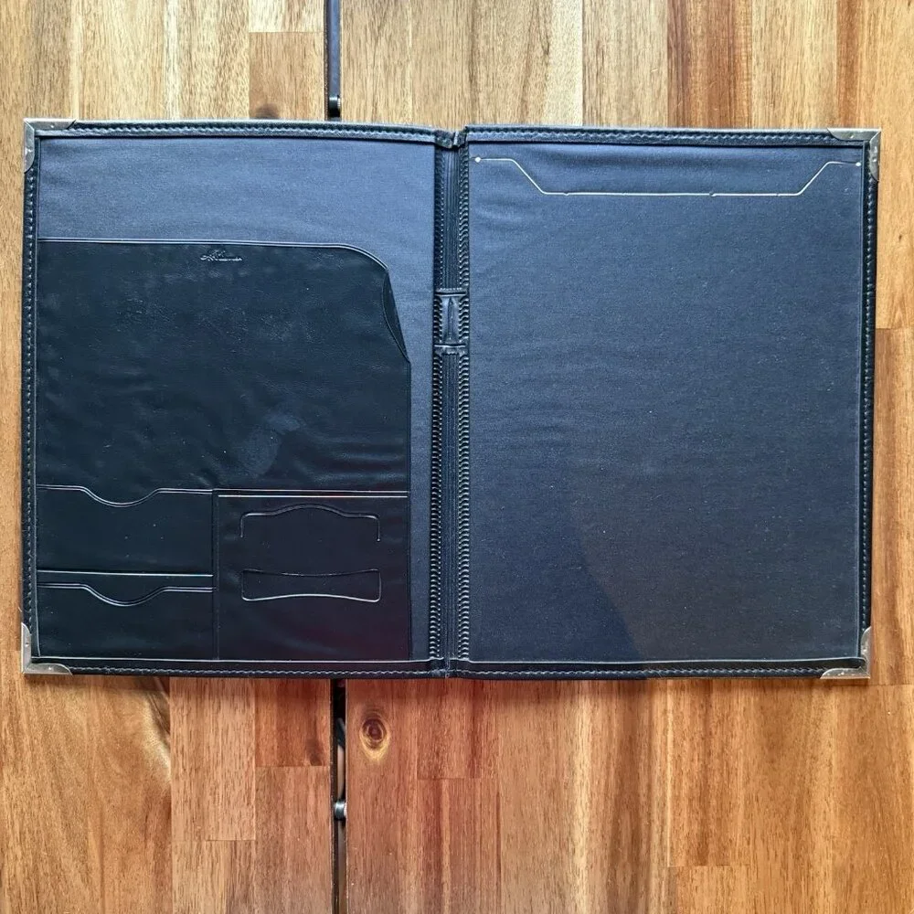 VTG Hazel Auburn University Padfolio‎ Golden Medallion Metallic Corners Embossed